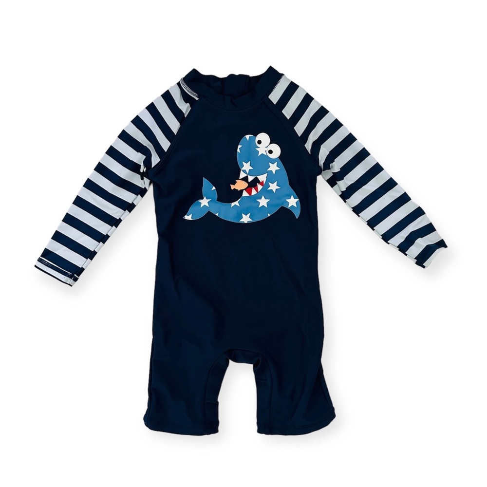 NWOT Little Rebel Shark 🦈 Rashguard Size 18-24 Months